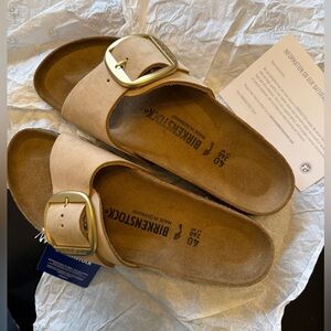 NEW Birkenstock Madrid Big Buckle in Sandcastle, Narrow Fit Size 40